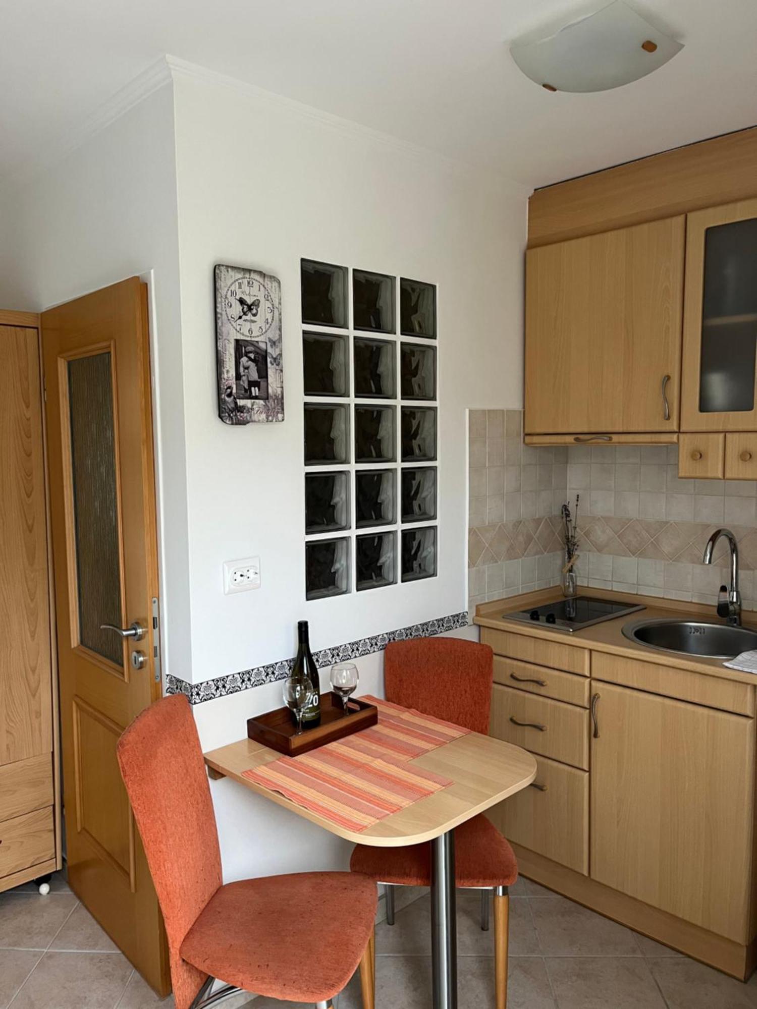 Réka Apartmanház Bük Exterior foto